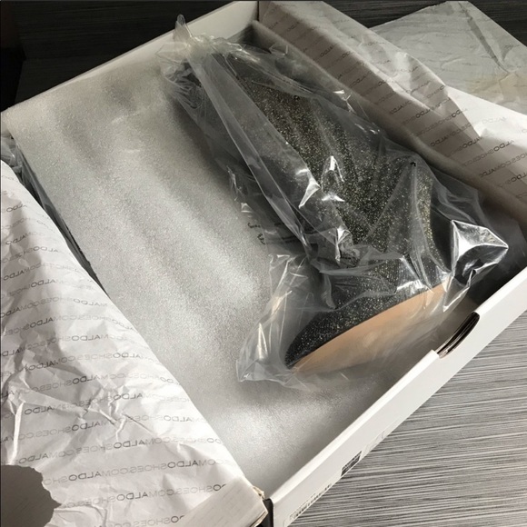 Aldo NWT boots - Picture 2 of 2